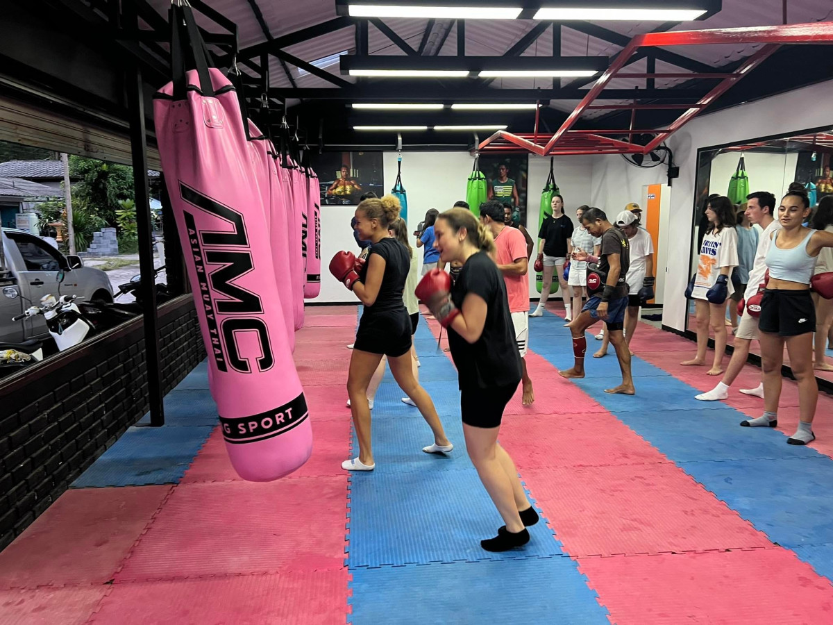 Beginner & Intermediate – Muay Thai Classes - Photo 3