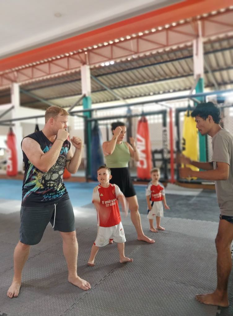 Group Training – Lanta Muay Thai Academy - Photo 4