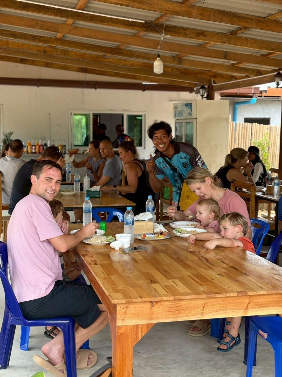 Mangrove FISHING – Local Guide + Lunch - Photo 4